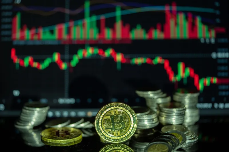 When One Bad Bet Breaks Everything: Understanding DeFi Liquidation Cascades for Crypto Bettors